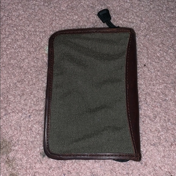 timberland passport holder